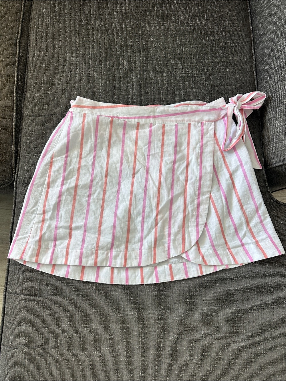 NWT Fabletics 100% Cotton White wrap Skirt with Pink and Coral Stripes size S